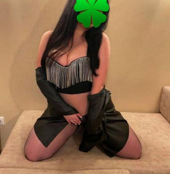 Со мной ты погрузишься в мир ярких ощущений и наслаждений. В Москве я уже не первый год, и мне безумно нравится эта городская суета. Я гарантирую тебе полное удовлетворение и море незабываемых эмоций. У меня есть отличные отзывы и прекрасные фото, чтобы ты убедился в моей красоте. Позвони мне и открой дверь к миру наслаждений. 💋💕🔥 5231, 20 лет